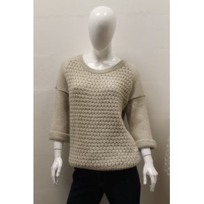 Designers Remix Charlotte Eskildsen 